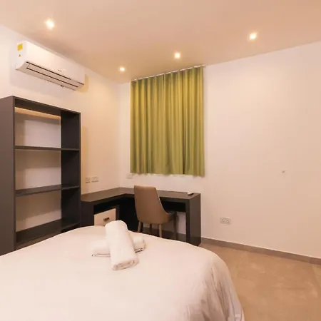 아파트 Swieqi 3 Bedroom 3 Is-Swieqi